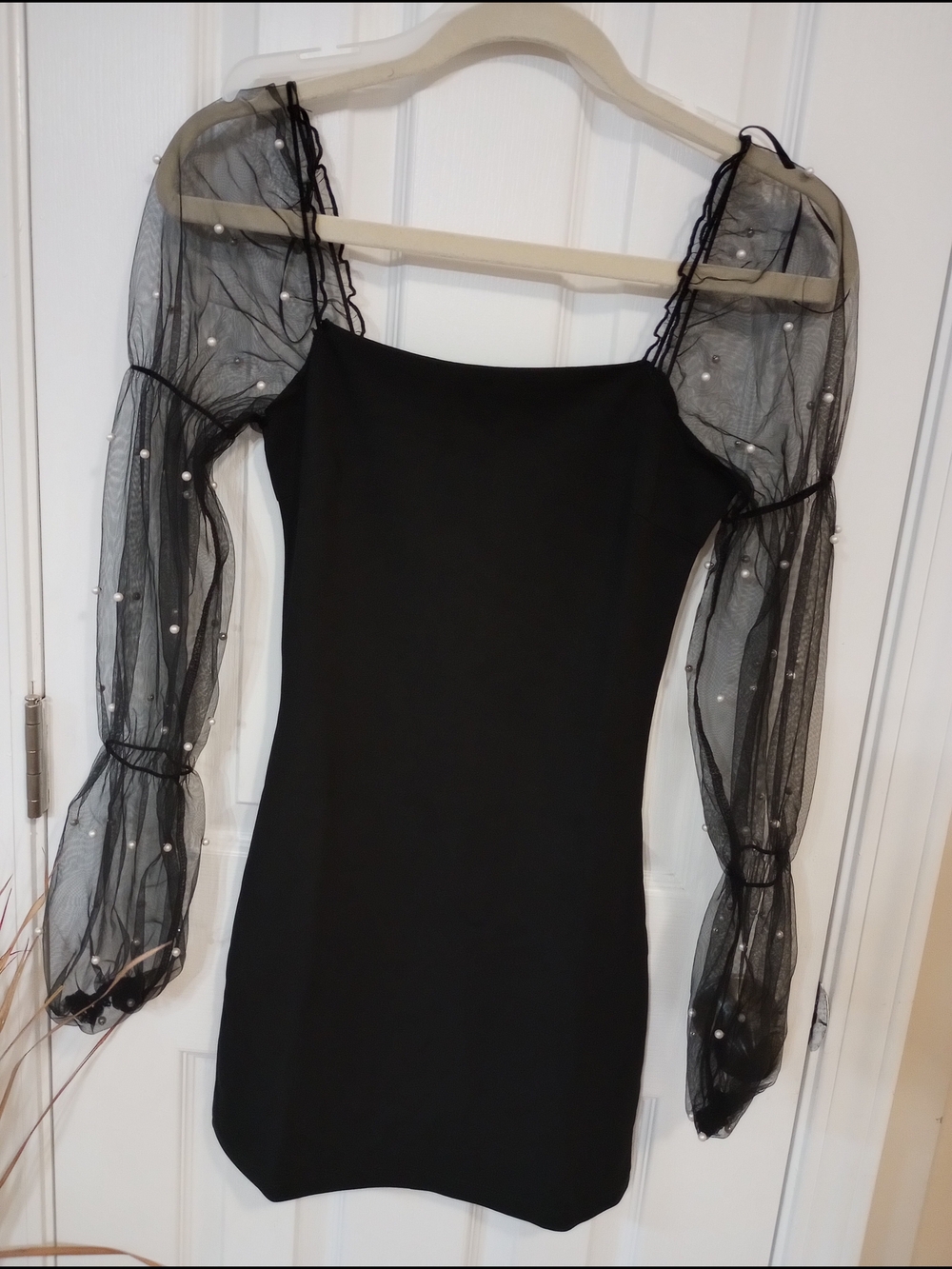 Elegant Black Mini Dress with Sheer Pearl-Embellished Puff Sleeves